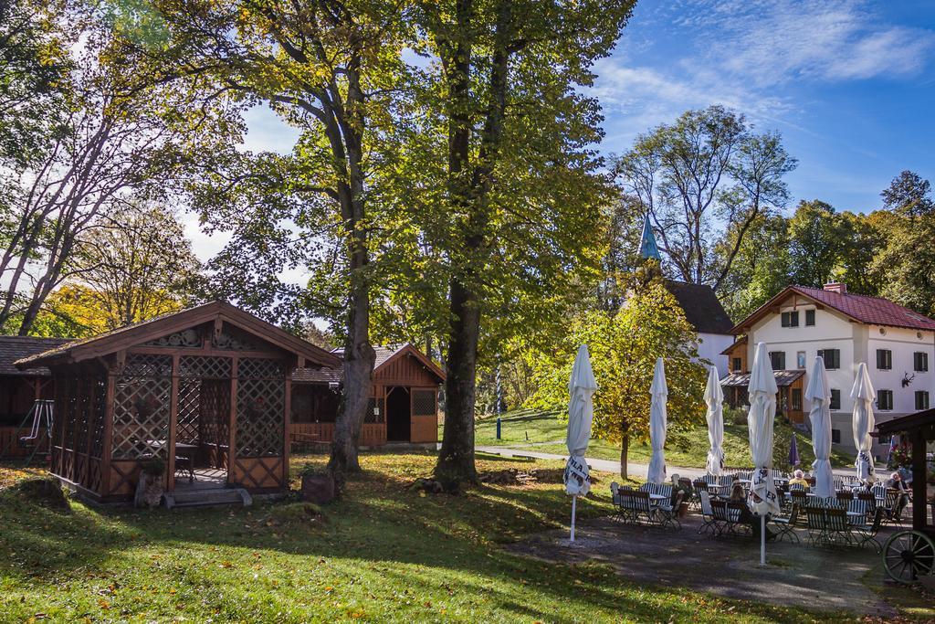 Апартаменты Schlossgaststatte Hohenberg Зеесхаупт Экстерьер фото